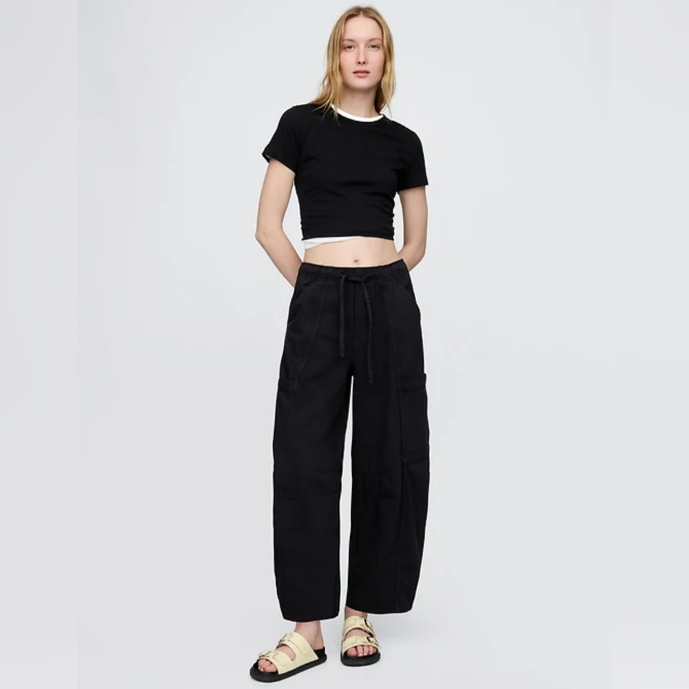 NWT Mid Rise UltraSoft Easy Horseshoe Jeans Size L Tall - Black
